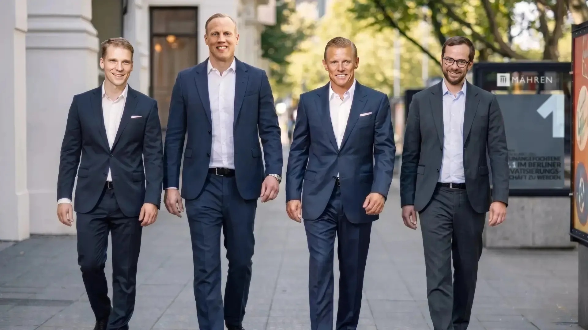 Die Geschäftsführung der MÄHREN Gruppe auf dem Kurfürstendamm